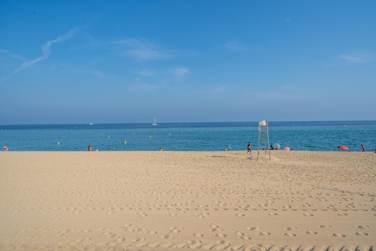 OS HomeHolidaysRentals Chiara - Costa Brava Blanes Exterior foto