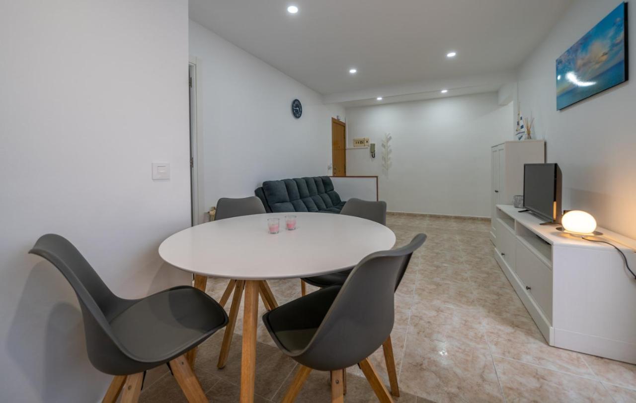 OS HomeHolidaysRentals Chiara - Costa Brava Blanes Exterior foto